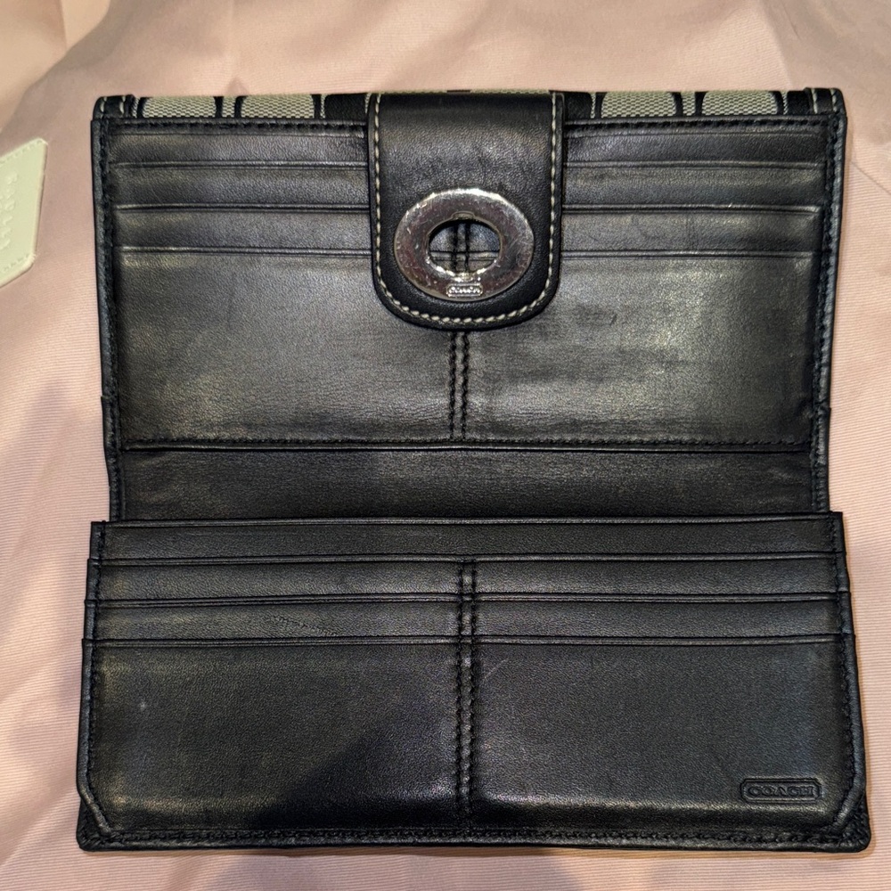 Coach Wallet - Picture 2 of 4